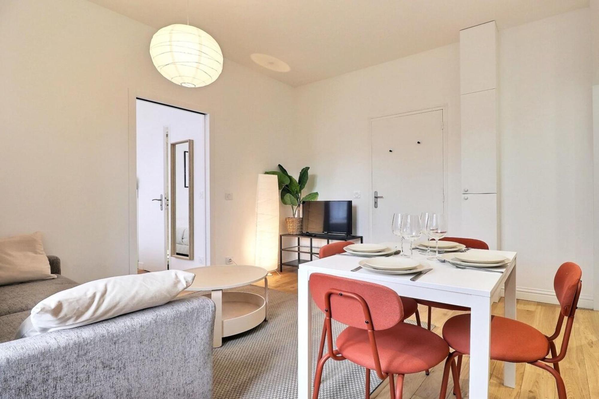 L'Origami - Lovely Newly Renovated Apartment With Garage - วีเลอร์บาน ภายนอก รูปภาพ